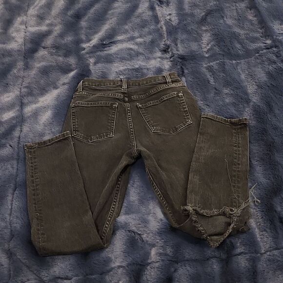 Reformation Serena high skinny crop in faded black destroyed size 25! - Picture 9 of 12